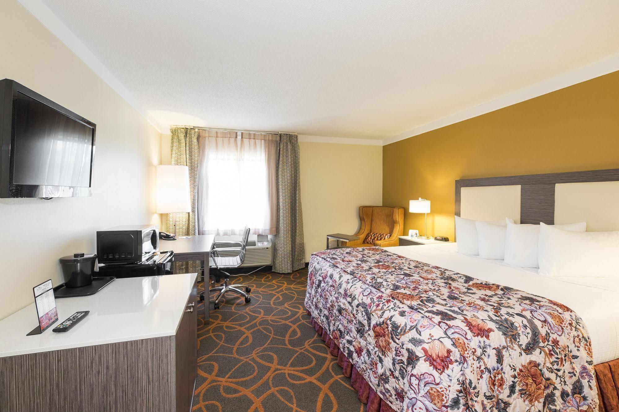 Baymont By Wyndham Chicago/alsip 2* Alsip